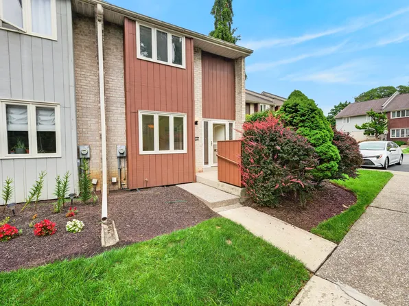 343 Carver Dr, Bethlehem, PA 18017