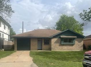 4814 Dalmatian Dr, Houston, TX 77045