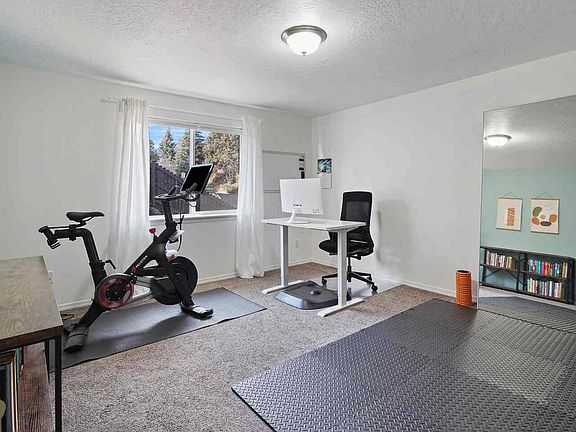 4th image of 2995 NE Quiet Canyon Dr