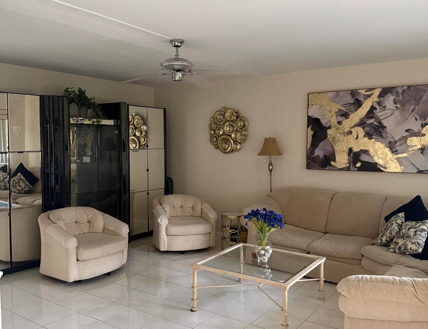 2 bed, 2.0 bath, 880 sqft, $2,200 — Photo 4