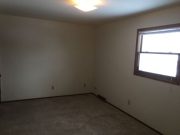 4th image of 3319-3321 Palmer Dr
