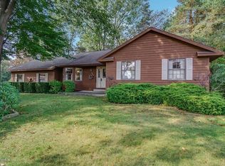 4985 Dorchester Dr, Muskegon, MI 49441
