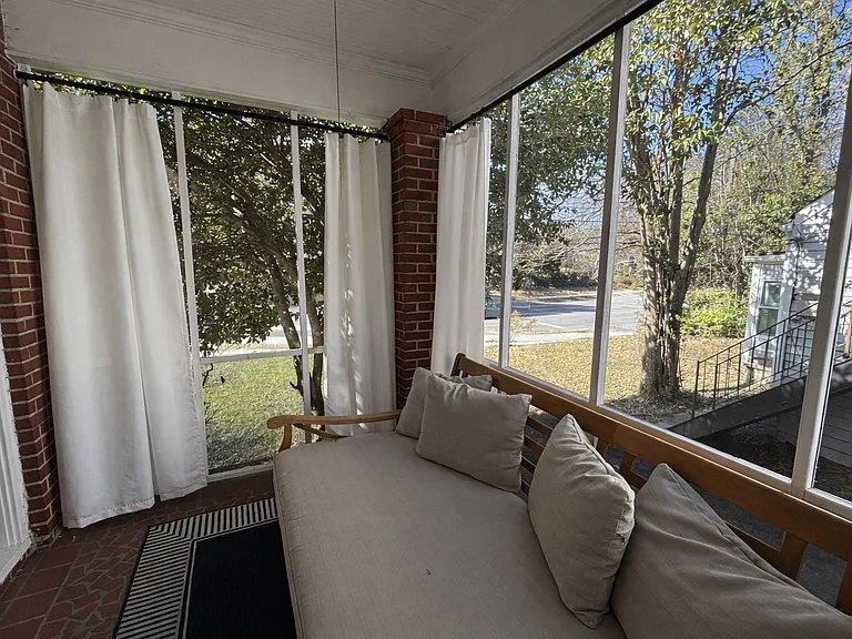 1019 Church St — Photo 25