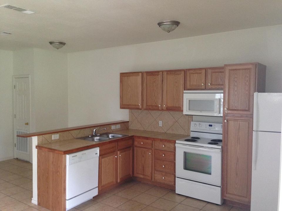 1st image of 3406 Avenue E