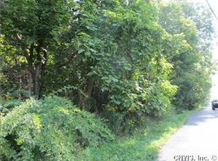 5698 Ike Dixon Rd, Camillus, NY 13031