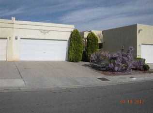 1717 Cliffside Dr NW, Albuquerque, NM 87105
