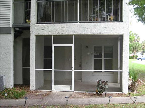 2nd image of 2001 Northlake Dr