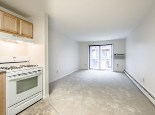 193 N Lowell St, Methuen, MA 01844