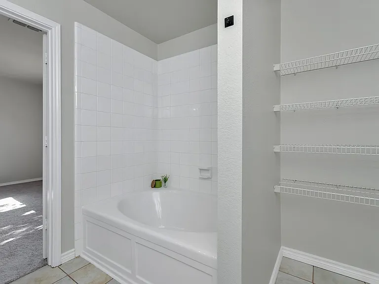 1037 Triple Crown Dr — Photo 18
