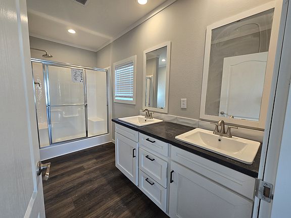 4th image of 144 Broken Arrow Ln #333