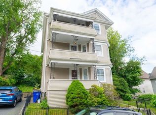 273 Pearce St, Fall River, MA 02720