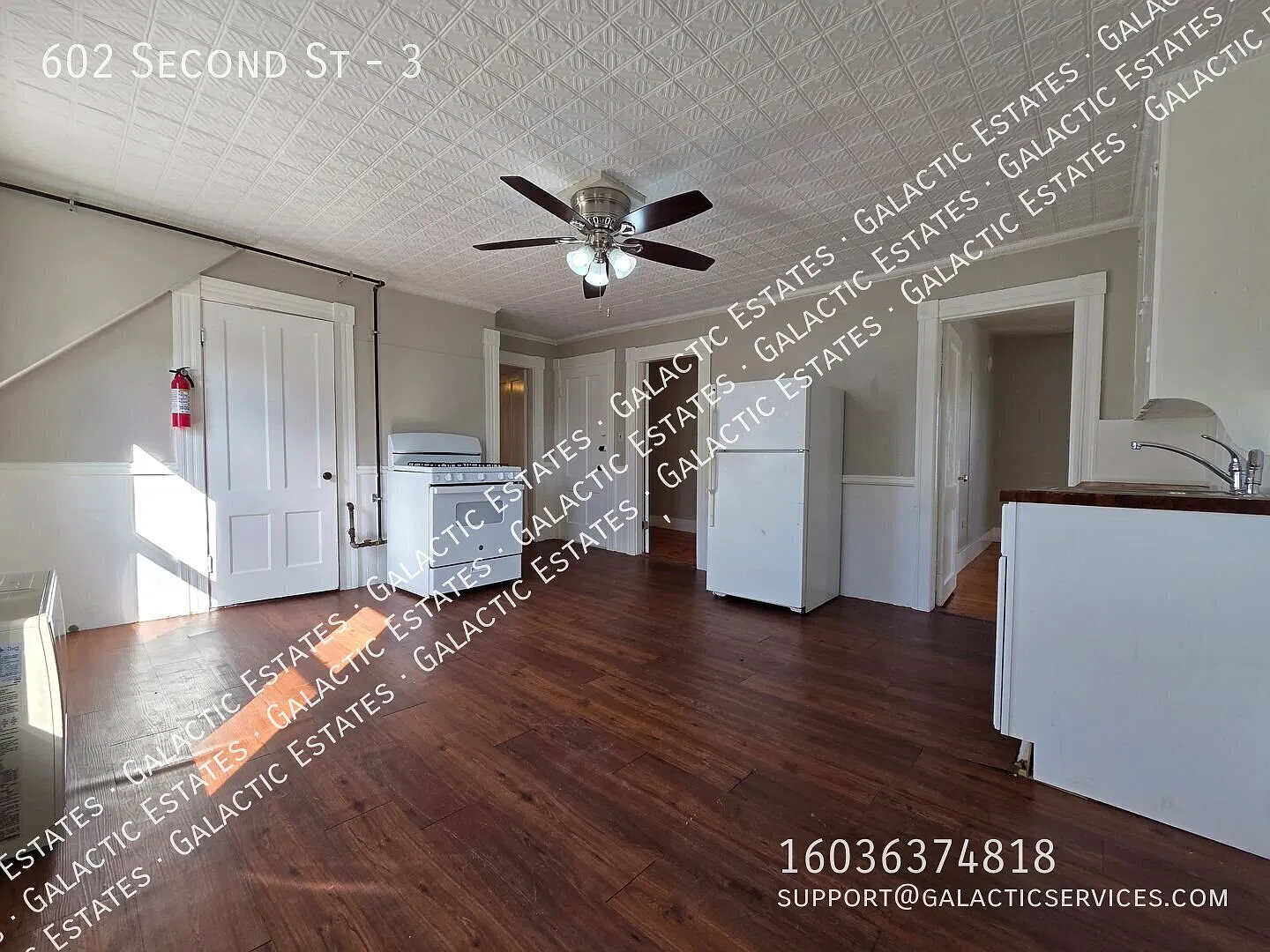 2 bed 1 bath apartment conveniently located to highway and amenities — Photo 1