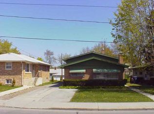 1015 N Lewis Ave, Waukegan, IL 60085