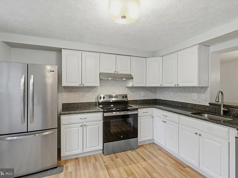 508 Palmspring Dr — Photo 12
