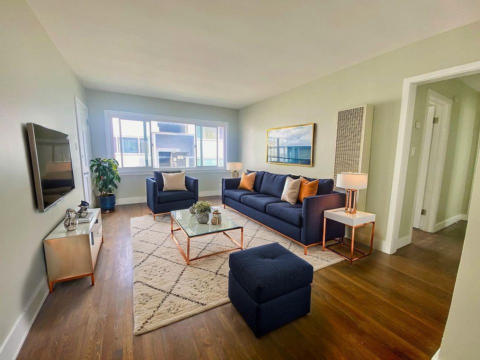 1st image of 221 Union Pl #15