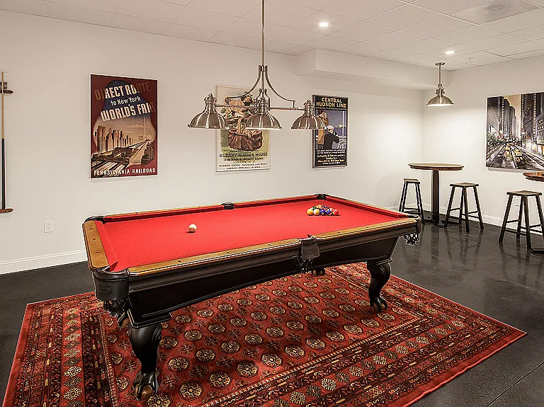 Tenants are permitted 24/7 access to the amenities on the ground floor of the building such as the Billiard Lounge.