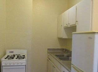 10520 Balboa Blvd #0, Granada Hills, CA 91344