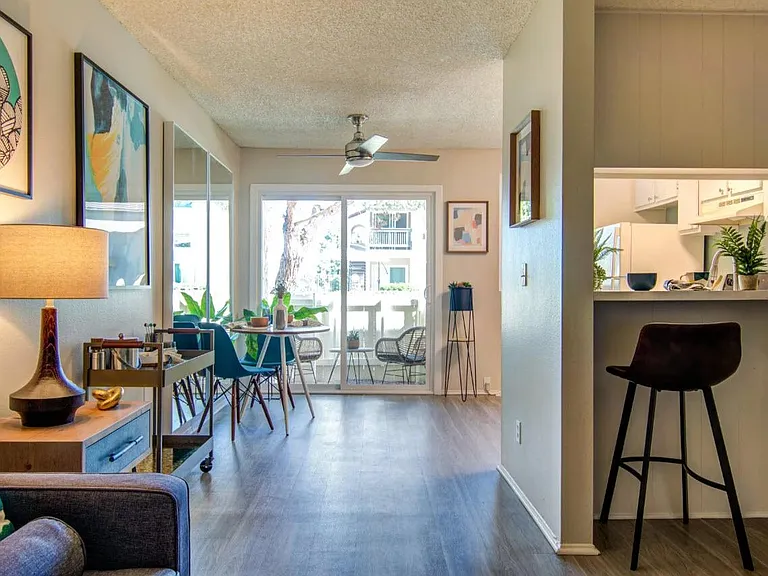 Veranda La Mesa — Photo 1