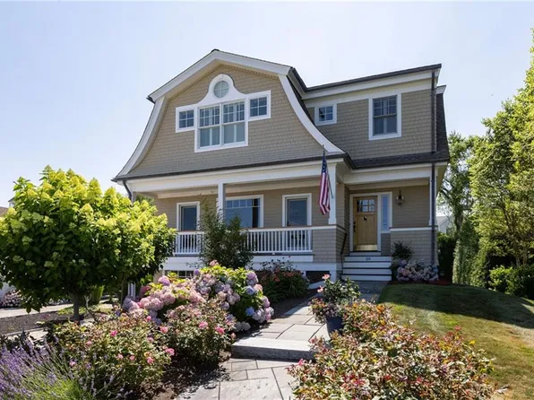 59 Ninigret Ave, Charlestown, RI 02813