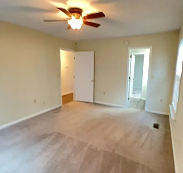 765 Bluffview Dr — Photo 18
