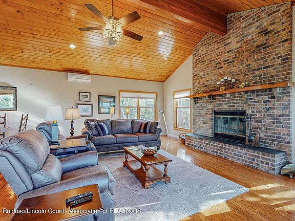 2nd image of 209 Deer Park Dr