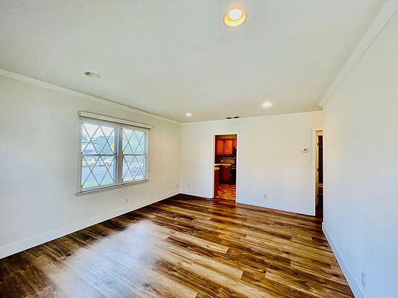 4th image of 4441 Tujunga Ave Unit 1