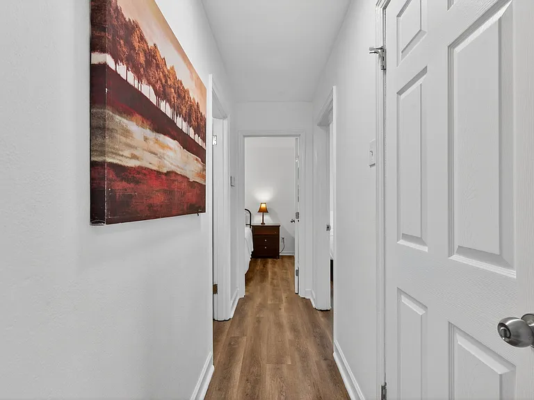 16 Lansing Ave — Photo 21