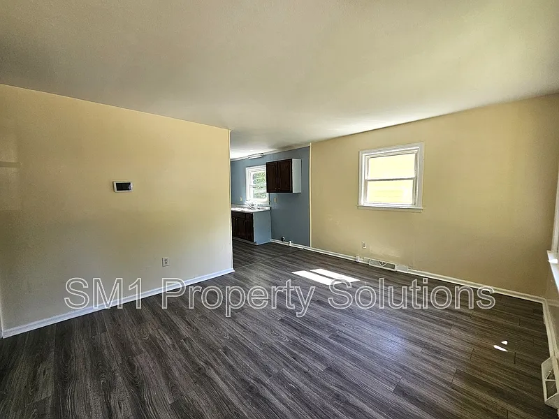 Building Photo - 1307 Camden Ave