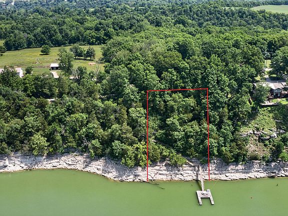 2nd image of 292 Lakeview Point
