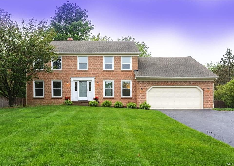 1st image of 150 Squire Dr