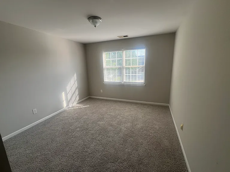 12421 Stratfield Place Cir — Photo 27