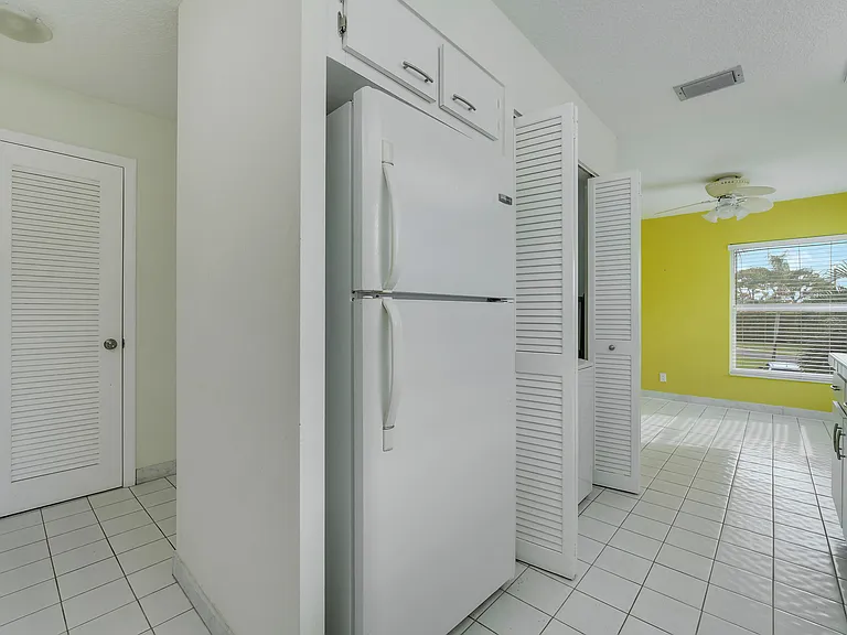 13679 Date Palm Ct #B — Photo 14