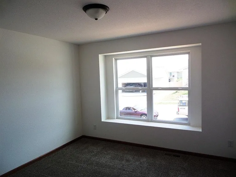 4317 SE Whiteoak Ln — Photo 11
