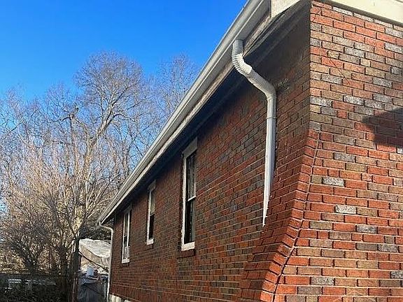 2nd image of 3212 Glenway Ave