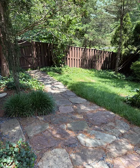 12901 Hedgetop Dr — Photo 6