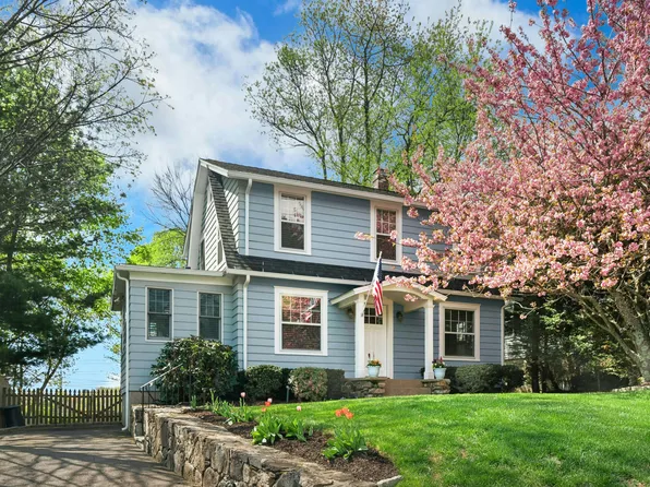 281 West Avenue, Darien, CT 06820