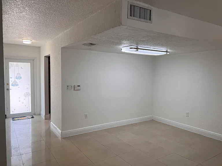 17067 NW 56th Ct — Photo 33