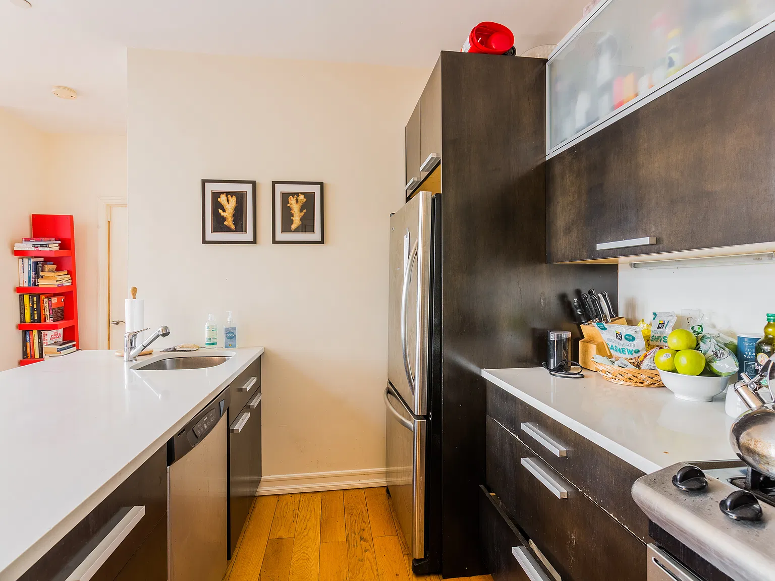 159 Evergreen Avenue — Photo 4