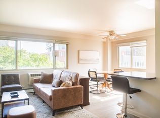 1903 N Prospect Ave #601, Milwaukee, WI 53202