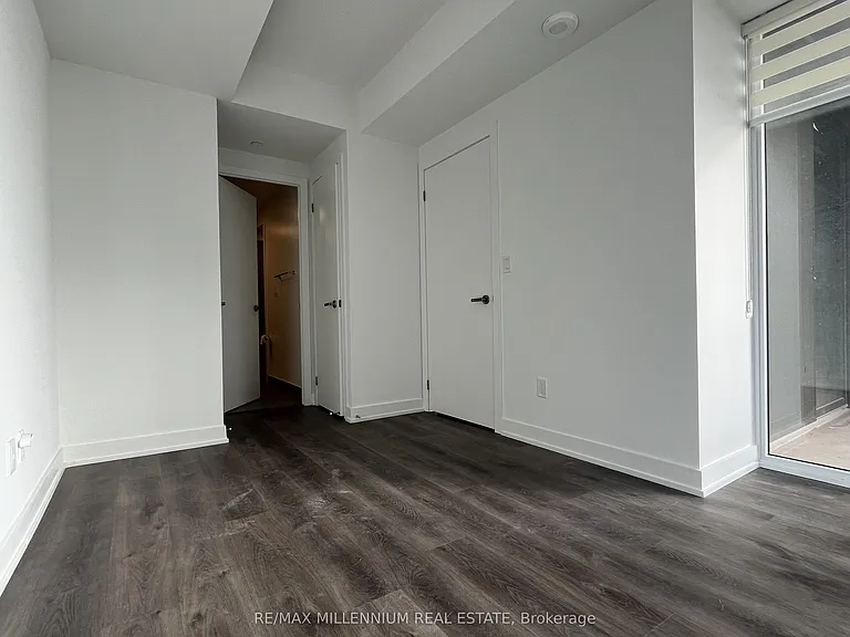 370 Martha St #1608 — Photo 34