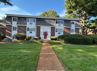 Canton Village Condominiums, Canton, MA 02021