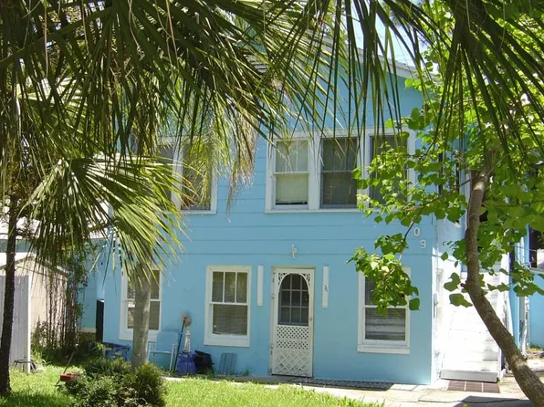 309 Pennsylvania Ave, Clearwater, FL 33755