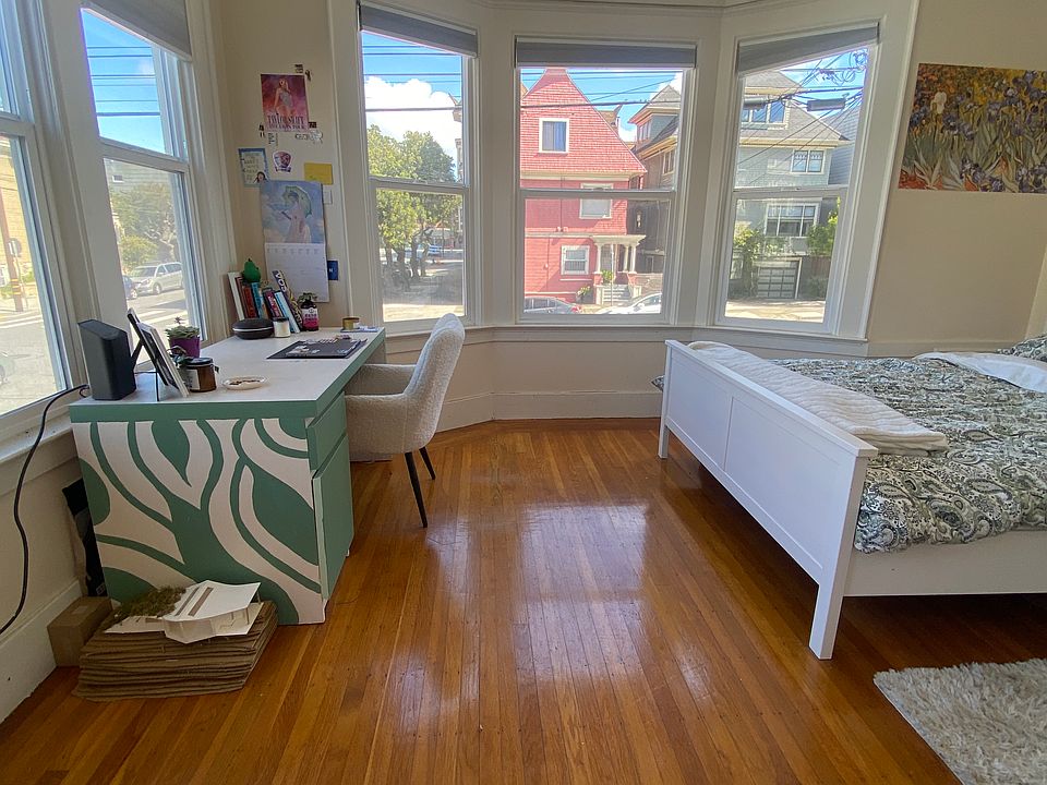 2nd image of 101 Cabrillo St #101