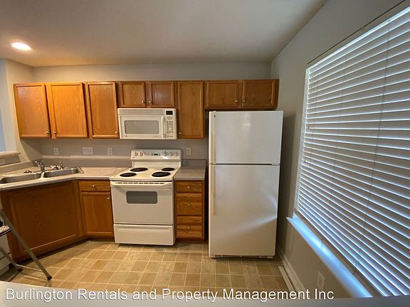 4th image of 1145 Oak Blossom Way