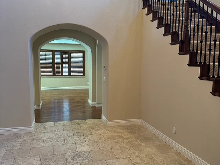 7056 Emerson Ln — Photo 4
