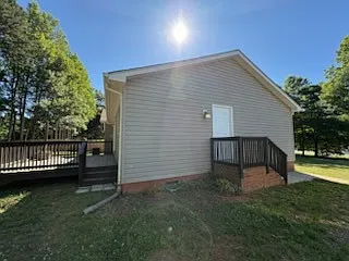 3 bed, 2.0 bath, 1808 sqft, $1,500 — Photo 4