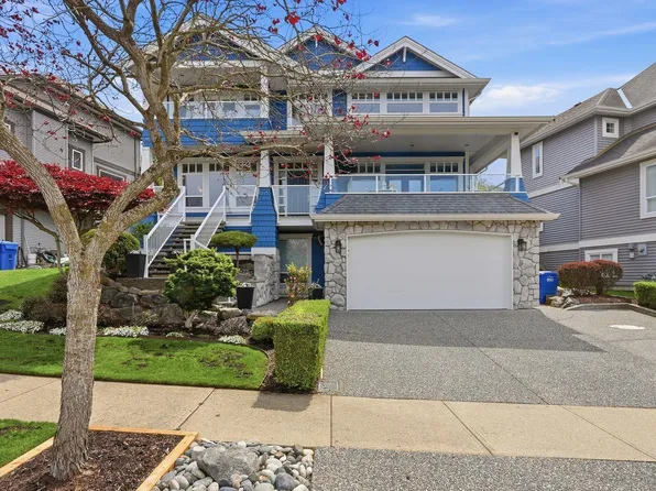 35812 Westview Blvd, Abbotsford, BC V3G 3G3