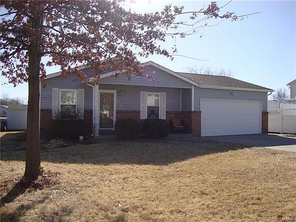 2nd image of 5126 Stacey Dr