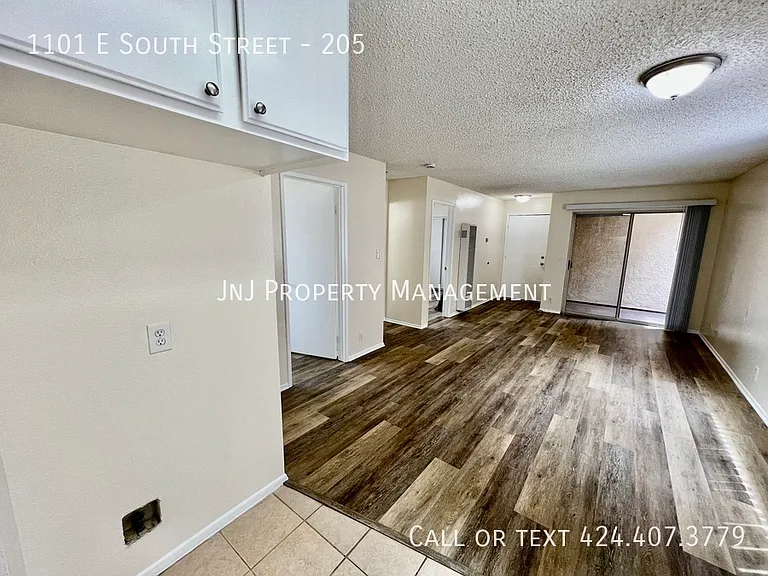 1101 E South St #205 — Photo 7