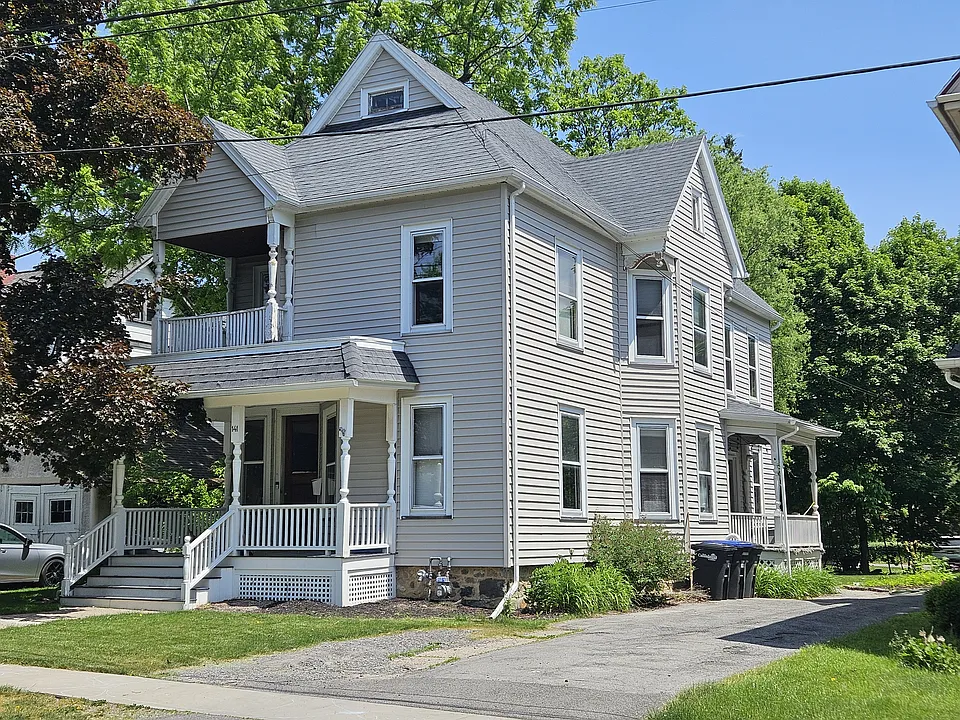 141 Hubbell St